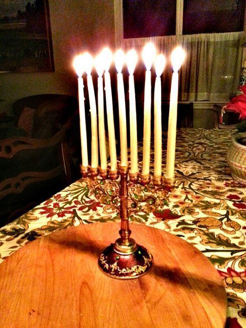 newmenorah.jpg